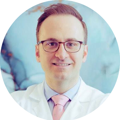 Priv.-Doz. DDr. Mehmet Özsoy - "Die Online-Terminvereinbarung ist die ideale Lösung. Die PatientInnen sparen Zeit und ich spare mir Kosten und Zeit."